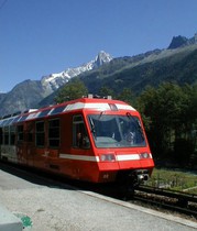 Le 11 août 2000, la Z 822 marque l’arrêt en gare des Pélerins.