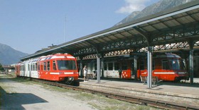 Situation insolite, à l’été 2001 tous les trains montants marquaient l’arrêt à Chamonix en voie n<sup>o</sup> 3.