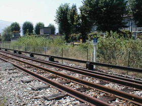 La voie entre le Fayet et Chedde est à double écartement.