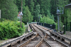 Le viaduc de Montroc est précédé d’une annonce de contrôle de vitesse Integra.