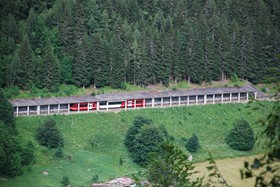 Cette grande galerie paravalanche a permis d’exploiter la ligne à longueur d’année.