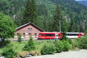 Rame Z 850 à l’arrêt aux Pélerins.
