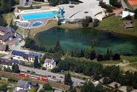 À la sortie nord de la ville, Chamonix dispose d’un important centre sportif.